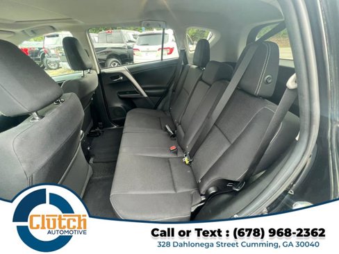 Used 2018 Toyota RAV4 XLE image 15