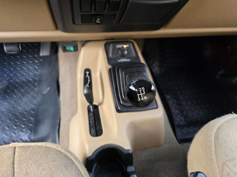 Used 2002 Jeep Wrangler X image 15