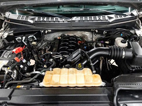 Used 2019 Ford F150 Lariat w/ Equipment Group 502A Luxury image 16