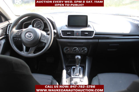 Used 2015 MAZDA MAZDA3 i Sport image 8