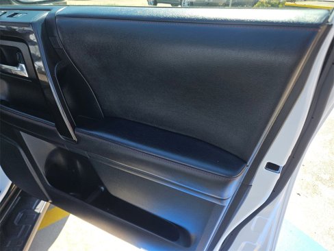 Used 2024 Toyota 4Runner TRD Off-Road image 30