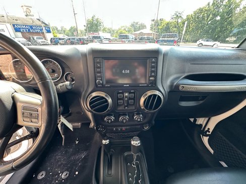 Used 2018 Jeep Wrangler Unlimited Sport image 20