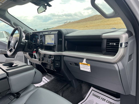 New 2026 Ford F550 4x4 Crew Cab Super Duty image 12