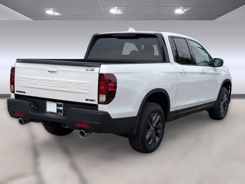 New 2026 Honda Ridgeline Sport image 9