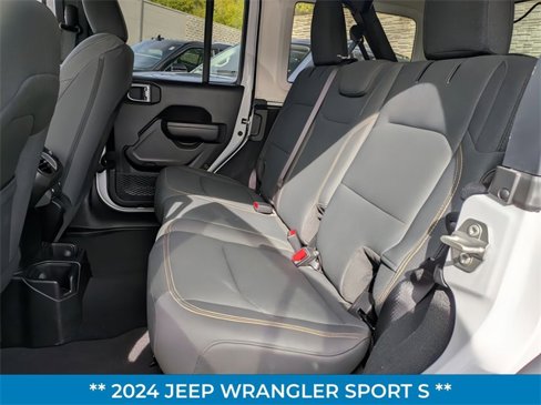 Used 2024 Jeep Wrangler Sport S image 25
