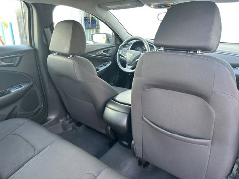 Used 2023 Chevrolet Malibu LS image 39