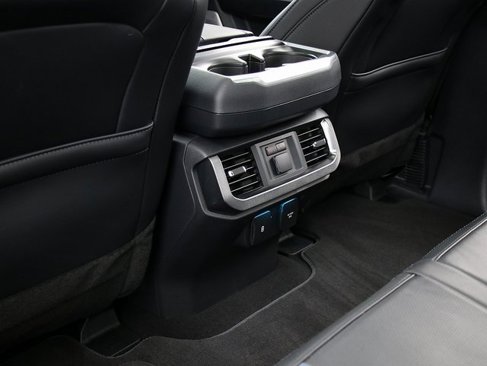 New 2025 Ford F150 Platinum w/ Equipment Group 702A High image 16