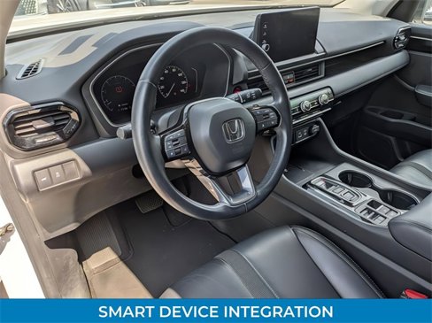 Used 2023 Honda Pilot Touring image 15