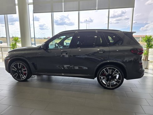 New 2026 BMW X5 M60i w/ Executive Package image 6