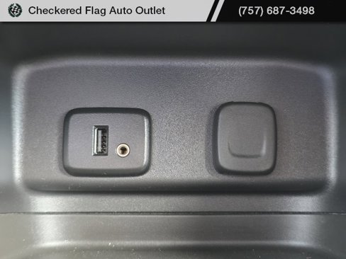 Used 2018 Chevrolet Equinox LT image 34
