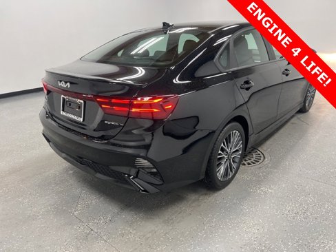 Used 2024 Kia Forte GT-Line w/ GT-Line Premium Package image 3