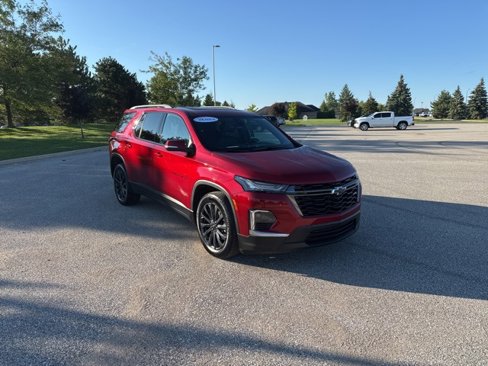 Certified 2023 Chevrolet Traverse RS image 3