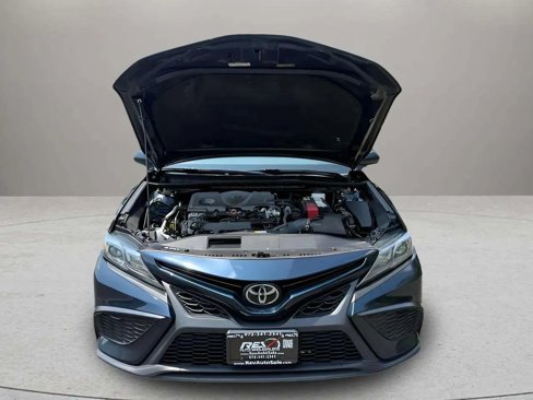 Used 2021 Toyota Camry SE image 26