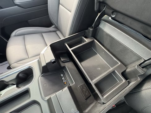 Used 2024 Chevrolet Silverado 1500 LT Trail Boss w/ LT Trail Boss Premium Package image 46