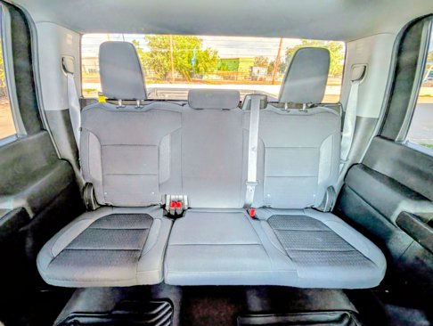 Used 2021 Chevrolet Silverado 2500 LT w/ Midnight Edition image 17