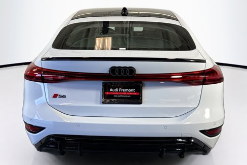 New 2025 Audi S6 e-tron Premium Plus image 21