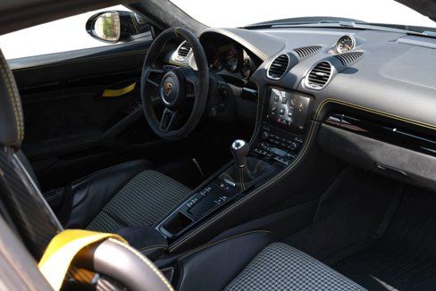 Used 2020 Porsche 718 Cayman GT4 image 55