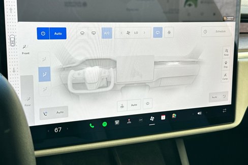 Used 2022 Tesla Model X image 24
