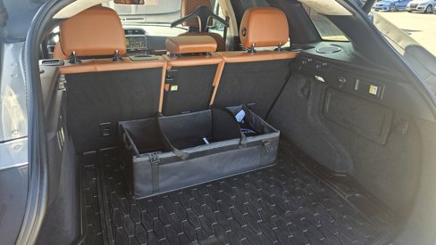 Used 2018 Jaguar F-PACE Portfolio image 19