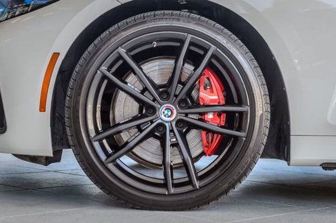 Used 2022 BMW M440i Convertible w/ Premium Package image 19