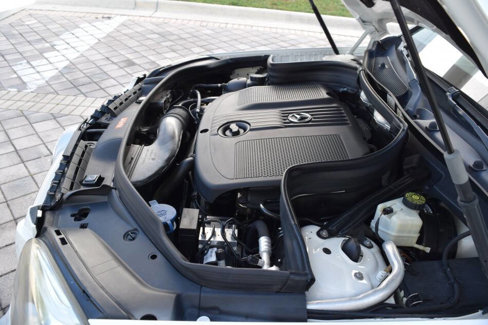 Used 2013 Mercedes-Benz GLK 250 BlueTEC 4MATIC image 92