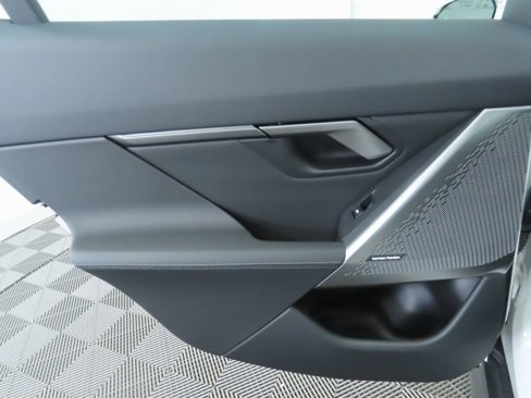 Used 2025 BMW 530i image 28