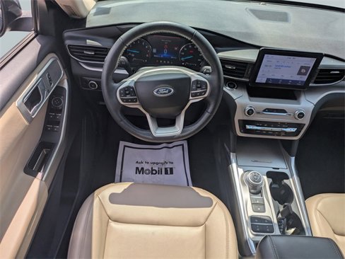 Used 2023 Ford Explorer XLT w/ Equipment Group 202A image 18