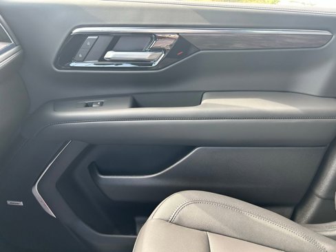 New 2026 Chevrolet Tahoe LT w/ Comfort Package image 12