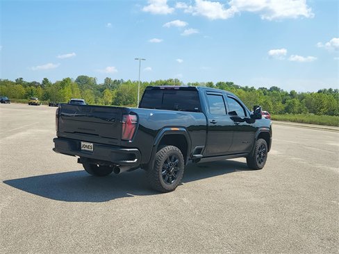 Used 2024 GMC Sierra 2500 AT4 w/ AT4 Premium Plus Package image 15