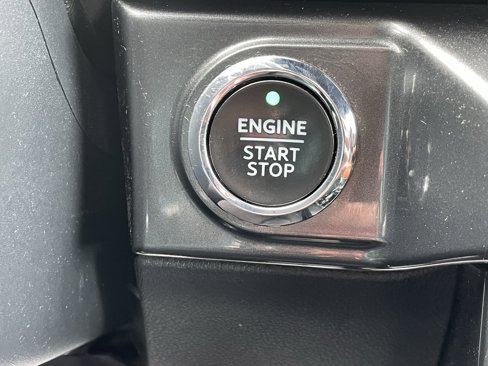 Used 2022 Ford F150 XLT w/ Equipment Group 302A High image 11