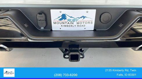 Used 2021 Chevrolet Silverado 1500 Custom Trail Boss w/ LPO, Dark Essentials Package image 38