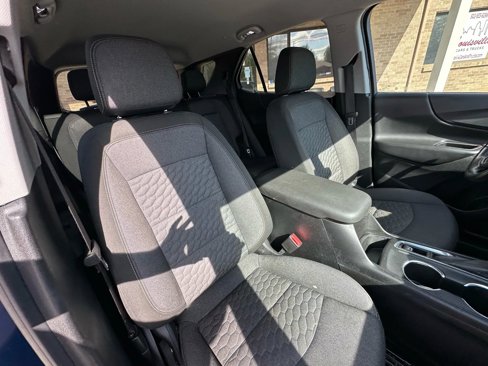 Used 2019 Chevrolet Equinox LT w/ Driver Convenience Package image 13