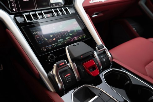 Used 2024 Lamborghini Urus S image 43
