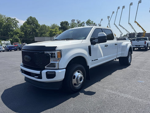 Used 2022 Ford F350 Limited image 7