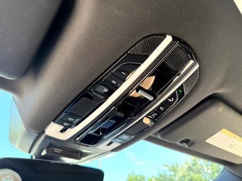 Used 2019 Porsche Cayenne image 22