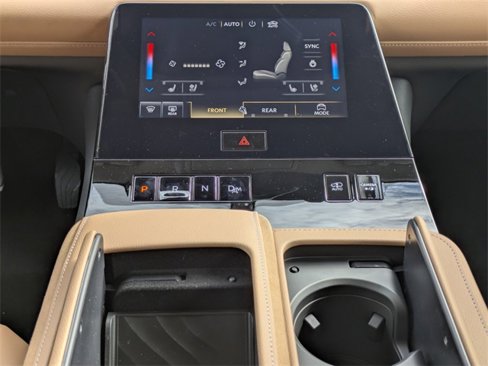 New 2025 INFINITI QX80 Sensory image 21