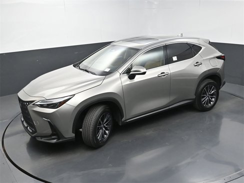 Used 2024 Lexus NX 250 FWD w/ Premium Package image 32