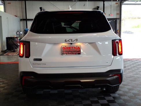 Used 2024 Kia Sorento X-Line EX image 5