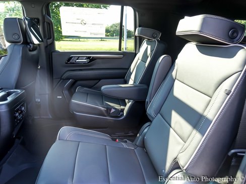 New 2026 Chevrolet Suburban Premier image 15
