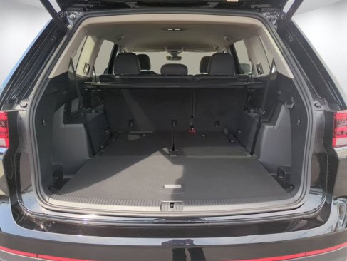 New 2025 Volkswagen Atlas SE image 20