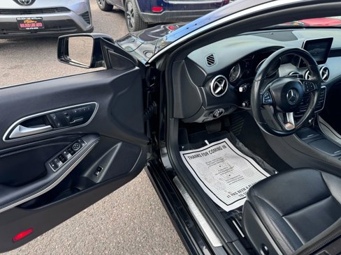 Used 2015 Mercedes-Benz CLA 250 image 11