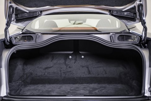 New 2025 Aston Martin DB12 Coupe image 31