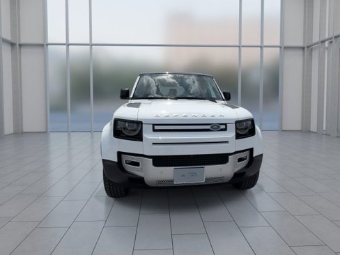 New 2025 Land Rover Defender 130 S image 3