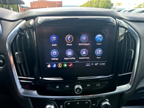 Used 2023 Chevrolet Traverse LT image 12