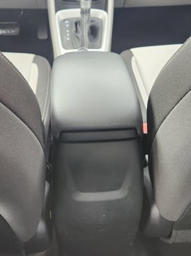 Used 2023 Hyundai Venue SEL image 26