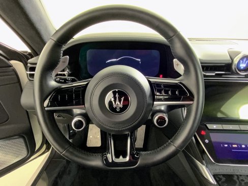 Used 2024 Maserati GranTurismo Modena image 28