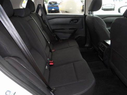 Certified 2024 Nissan Rogue S image 23
