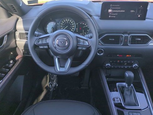 New 2025 MAZDA CX-5 Signature image 15