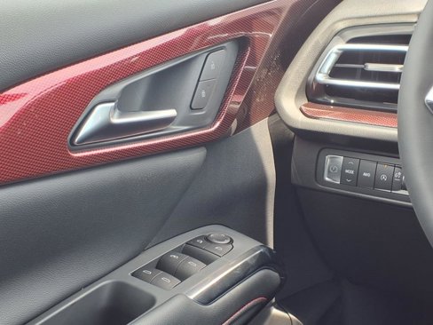 New 2026 Chevrolet Traverse Z71 w/ Enhanced Driving Package image 12