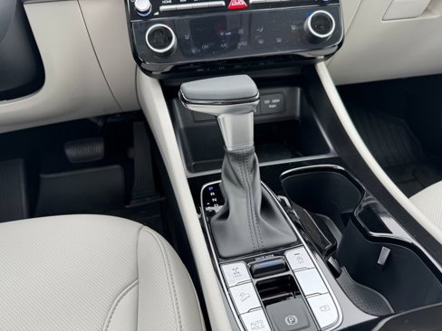 New 2025 Hyundai Tucson SEL image 10